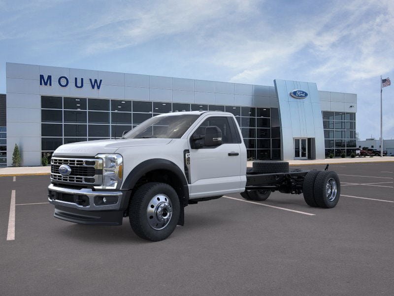 New 2025 Ford F450 XLT w/ XLT Value Package AWD/4WD image 1