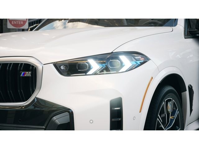 New 2025 BMW X5 M60i image 6