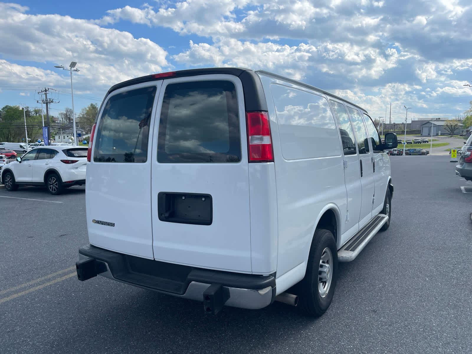 Used 2024 Chevrolet Express 2500 w/ Driver Convenience Package image 5