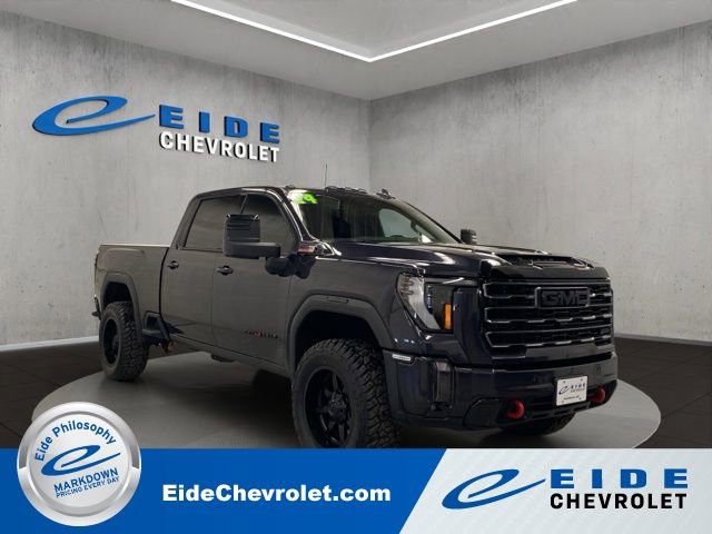 Used 2024 GMC Sierra 2500 AT4 w/ AT4 Preferred Package AWD/4WD image 1