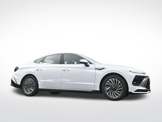Used 2025 Hyundai Sonata SEL FWD image 35