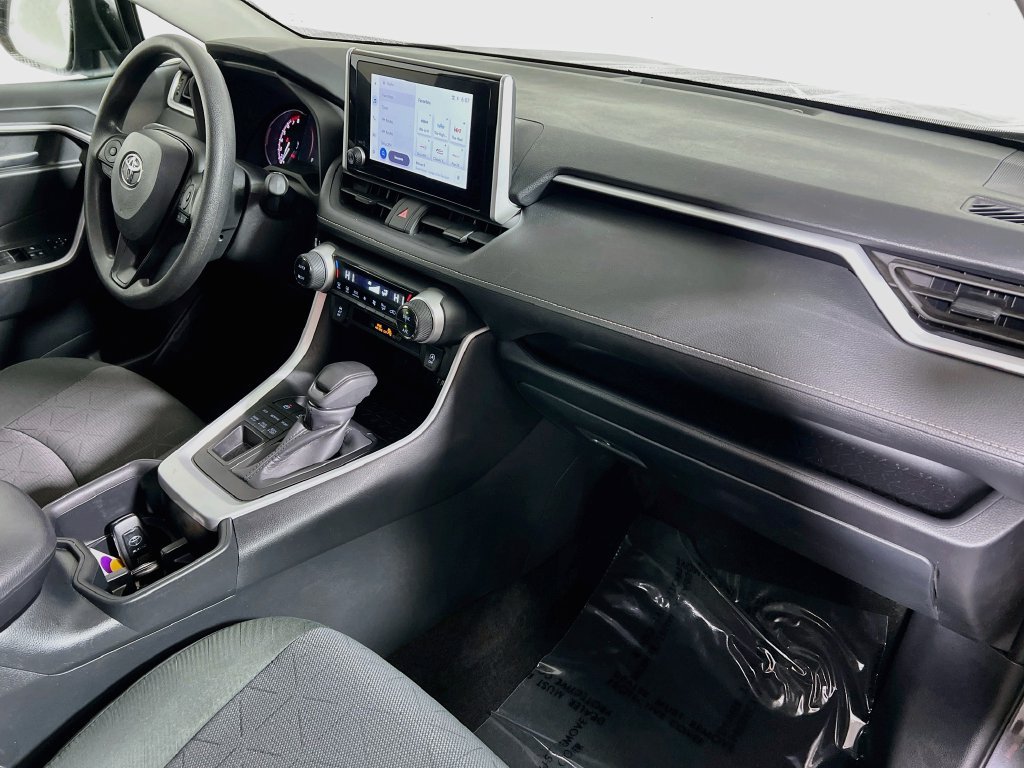 Certified 2025 Toyota RAV4 XLE AWD/4WD image 25