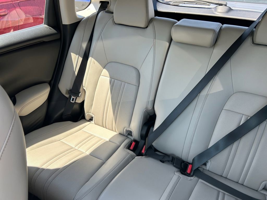 Certified 2025 Honda HR-V EX-L image 21