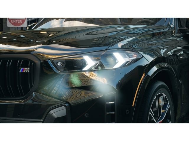 New 2026 BMW X5 M60i w/ Climate Comfort Package image 6