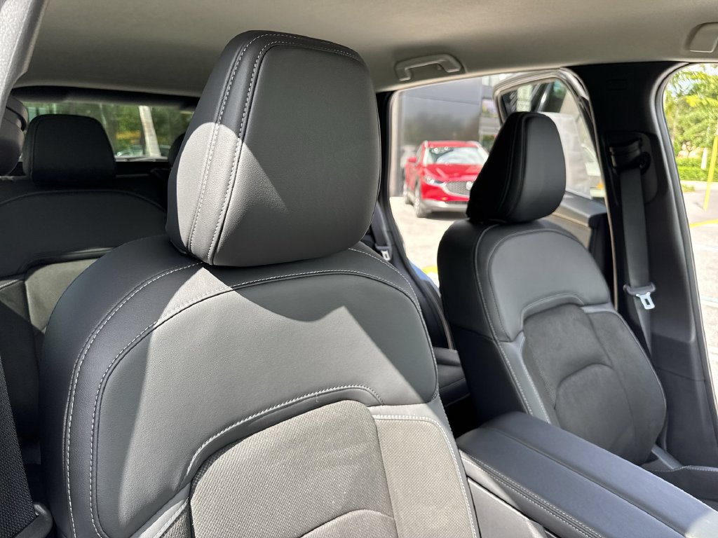 New 2026 MAZDA CX-5 Preferred AWD/4WD image 46