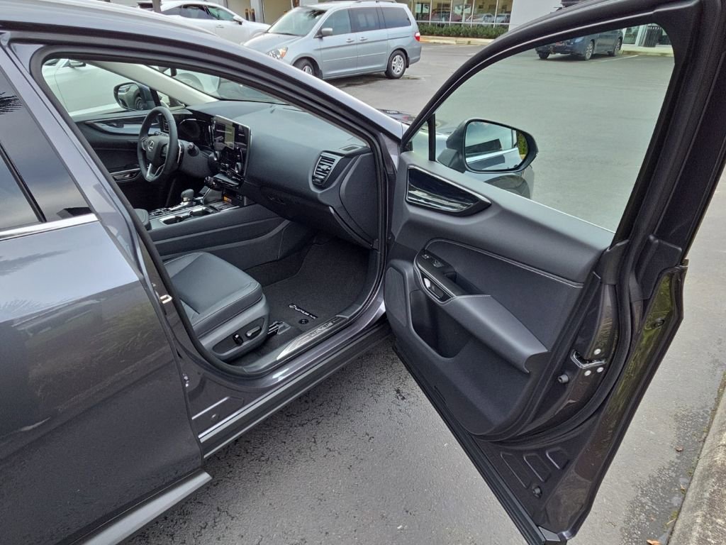 New 2026 Lexus NX 450h+ AWD w/ Luxury Package image 19
