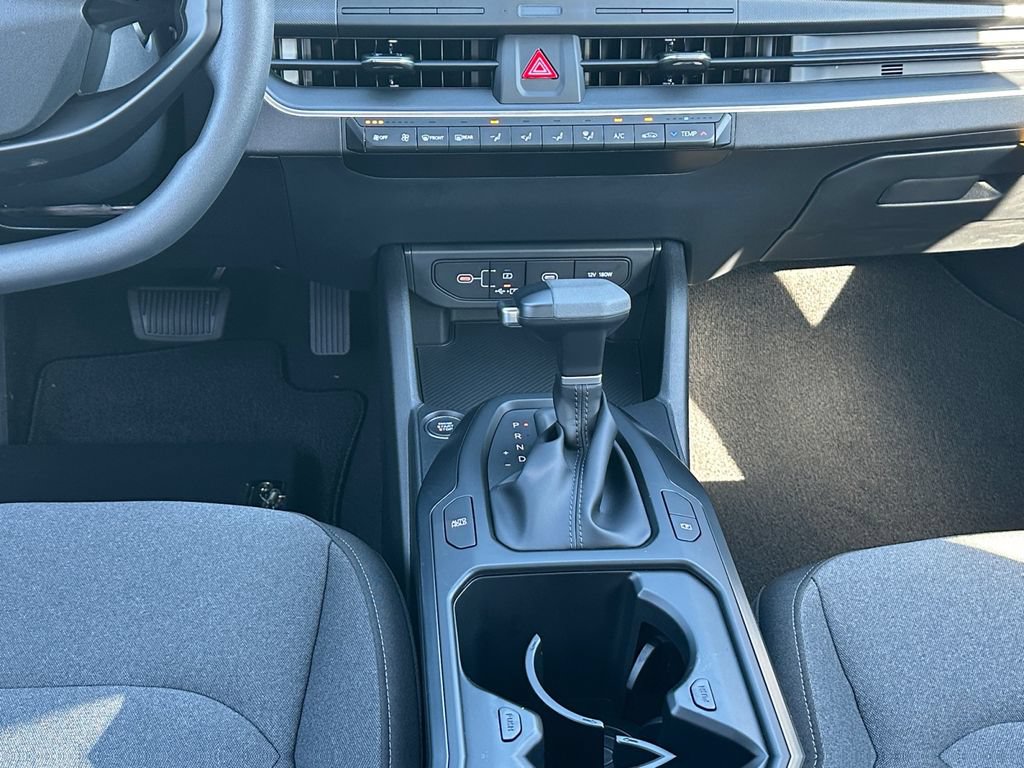 New 2026 Kia K4 FWD image 12
