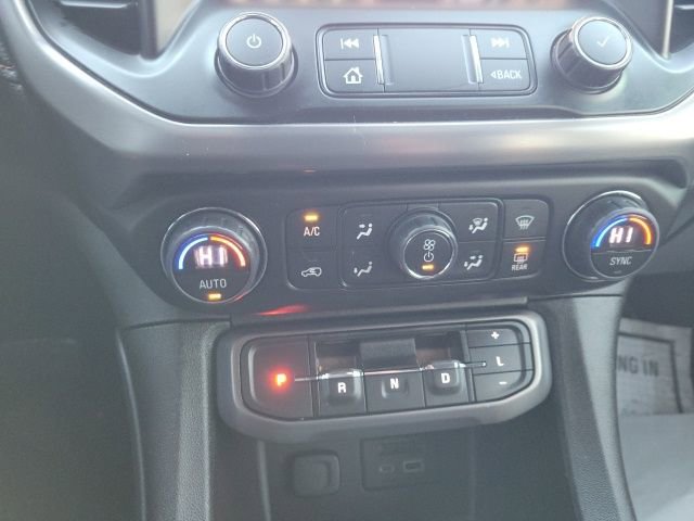 Used 2023 GMC Acadia AT4 image 36