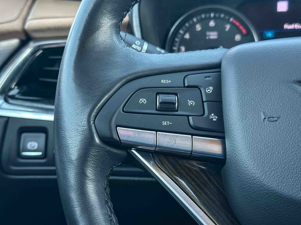 Used 2020 Cadillac XT6 Premium Luxury w/ Platinum Package FWD image 30