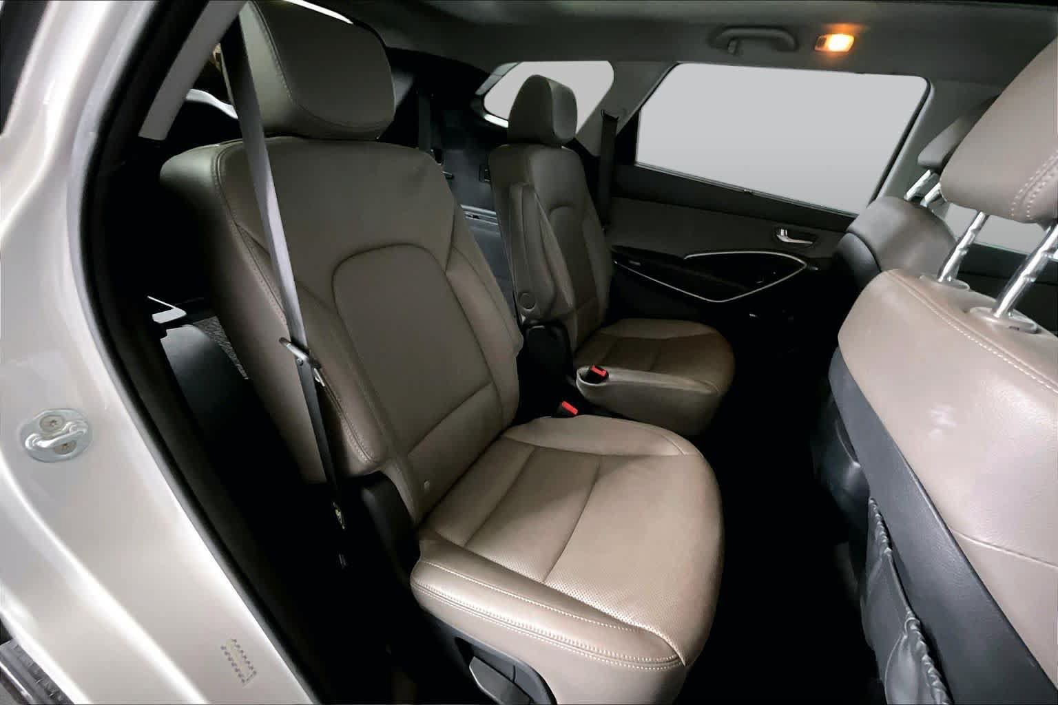 Used 2017 Hyundai Santa Fe Limited AWD/4WD image 20