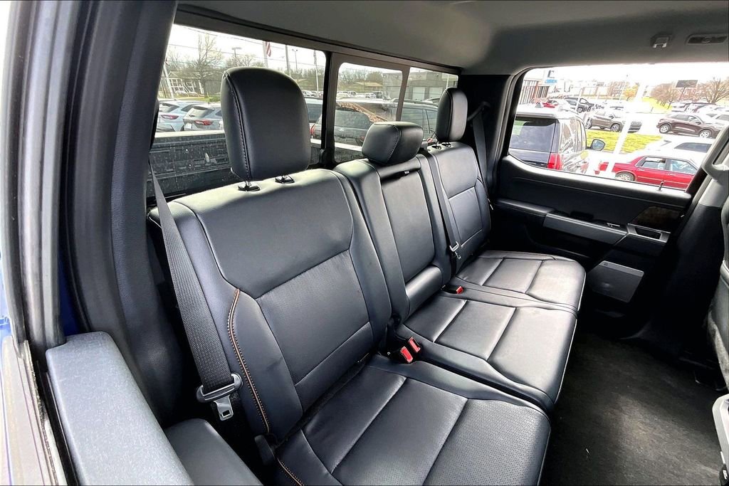 New 2026 Ford F250 Lariat w/ Black Appearance Package image 11