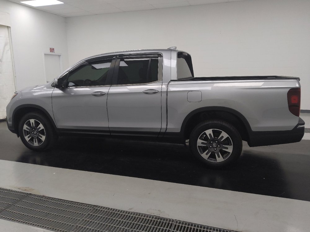Used 2018 Honda Ridgeline RTL-T image 3