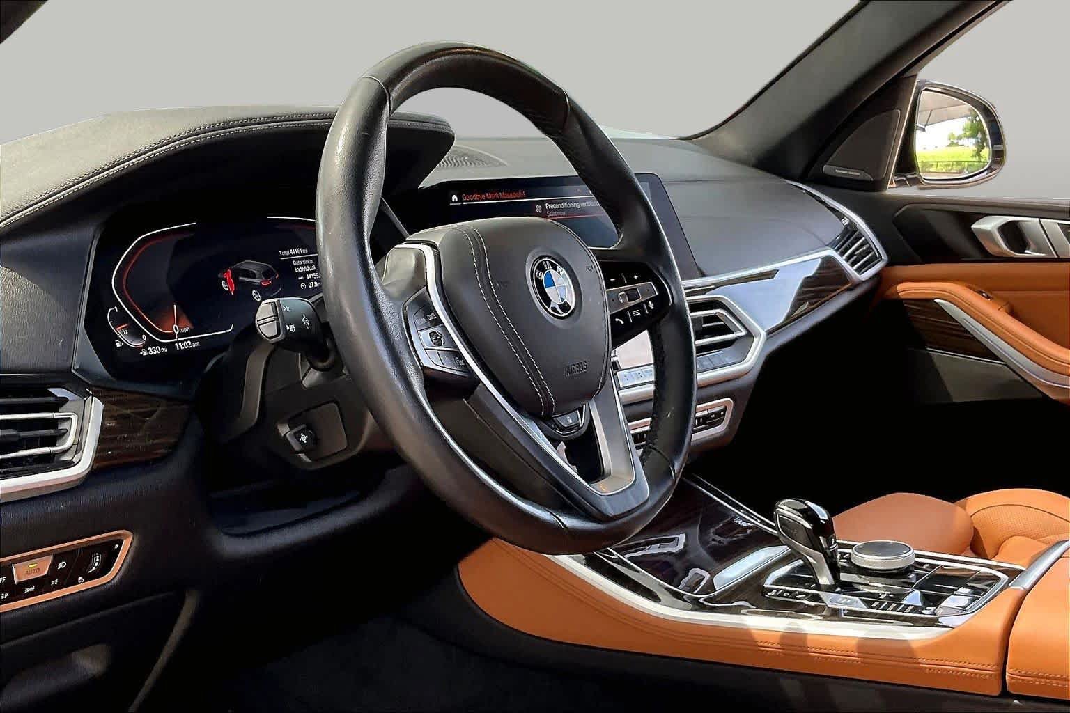 Used 2023 BMW X5 xDrive40i w/ Premium Package AWD/4WD image 18
