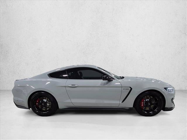Used 2017 Ford Mustang Shelby GT350 RWD image 4