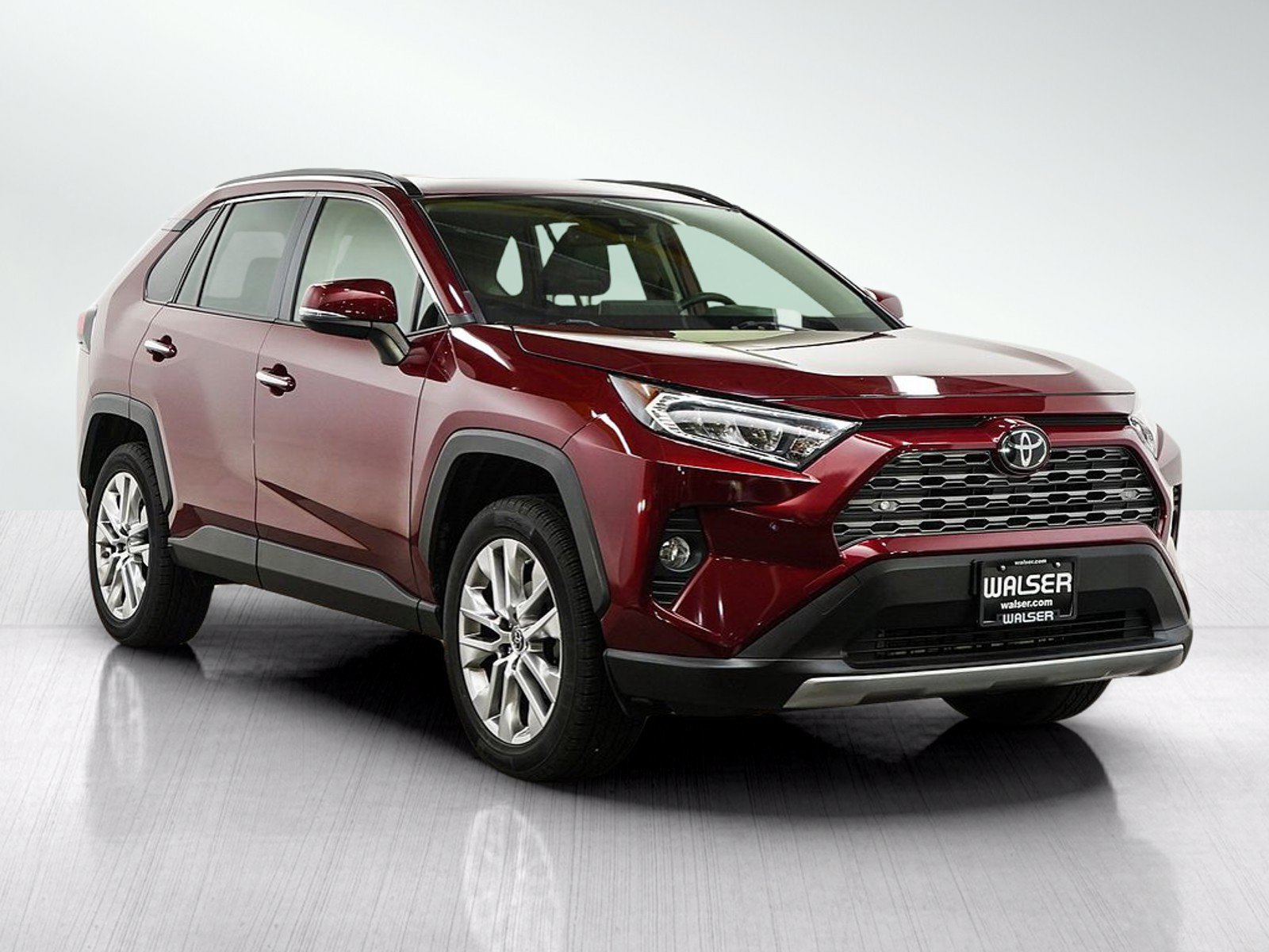 Used 2019 Toyota RAV4 Limited w/ Cold Weather Package AWD/4WD image 7
