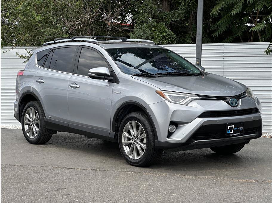 Used 2018 Toyota RAV4 Limited w/ Advanced Technology Package AWD/4WD image 8