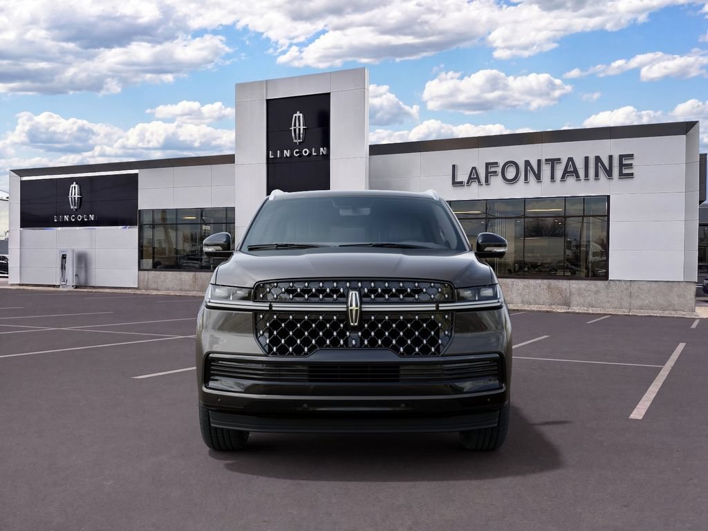 New 2027 Lincoln Navigator Black Label AWD/4WD image 3