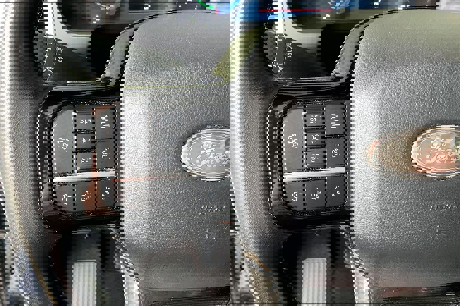 Used 2022 Ford F150 Lightning Platinum image 23