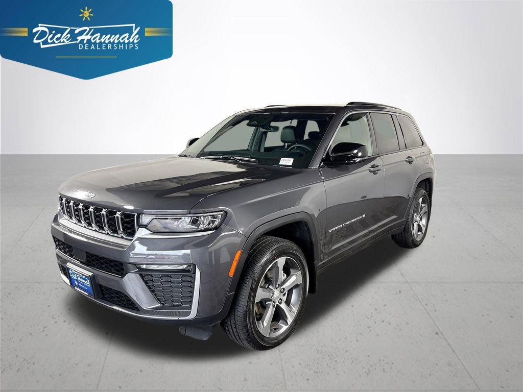 New 2026 Jeep Grand Cherokee Limited w/ Trailer Tow Package AWD/4WD image 1