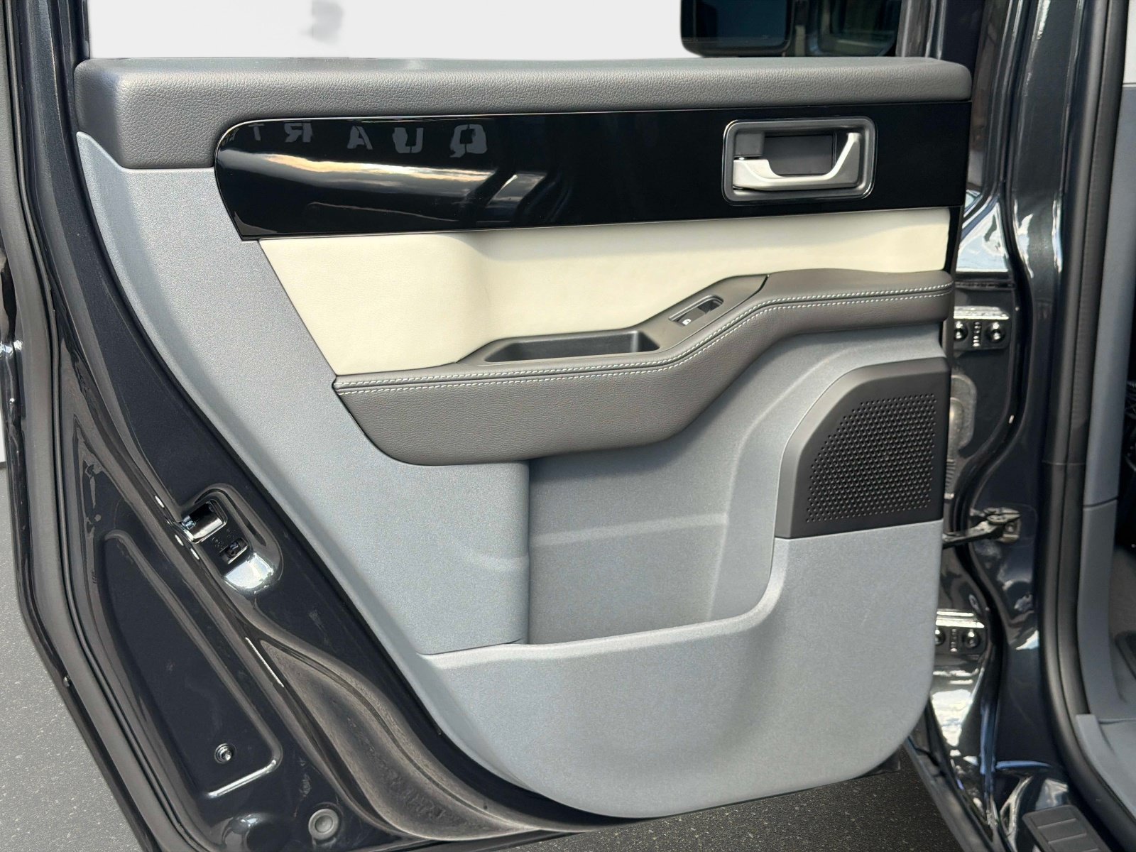 New 2026 INEOS Grenadier Quartermaster AWD/4WD image 10