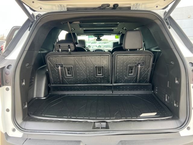 Used 2023 Chevrolet Traverse RS w/ LPO, Floor Liner Package image 23