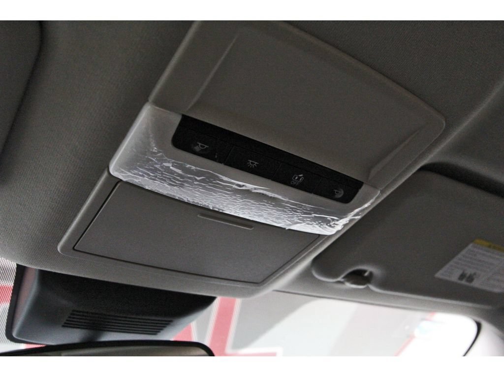 Used 2025 Nissan Sentra SV FWD image 22
