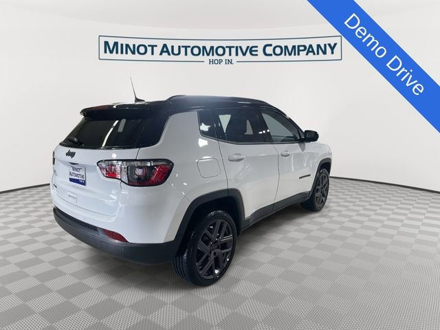 New 2026 Jeep Compass Limited image 8