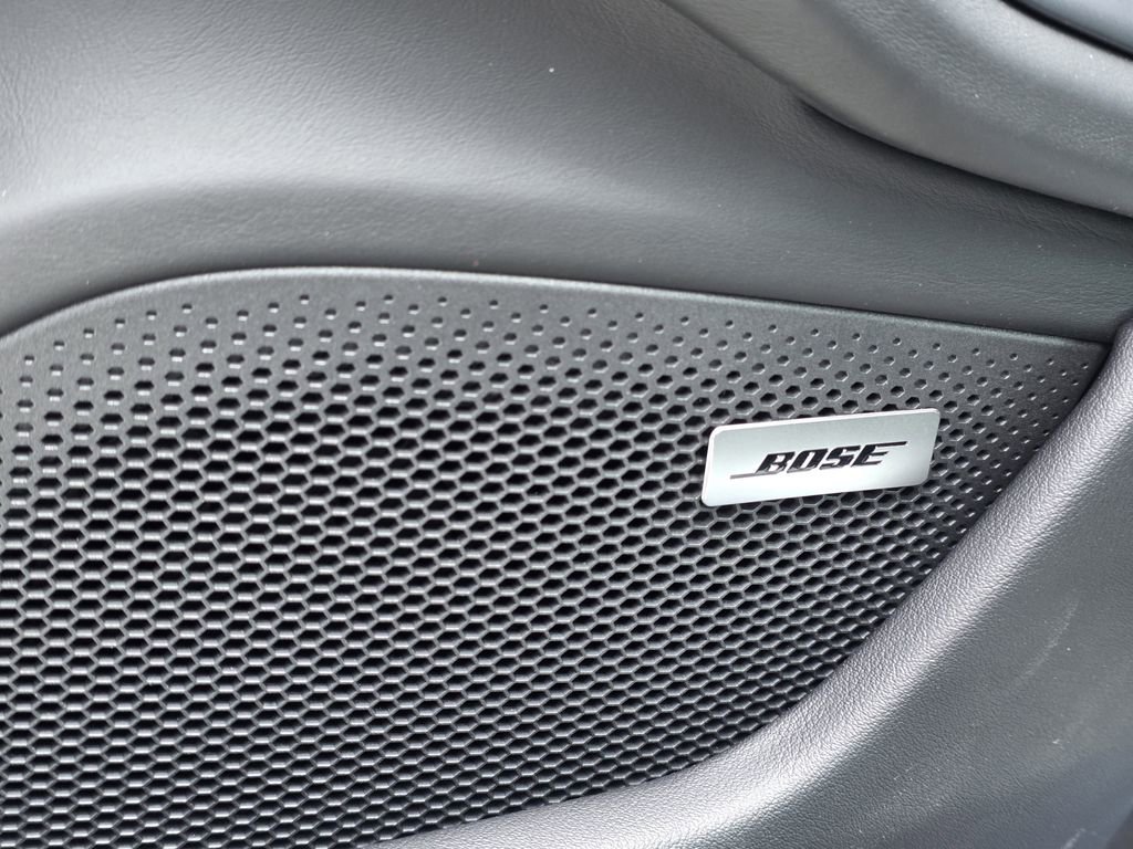 Certified 2025 Porsche Taycan image 26