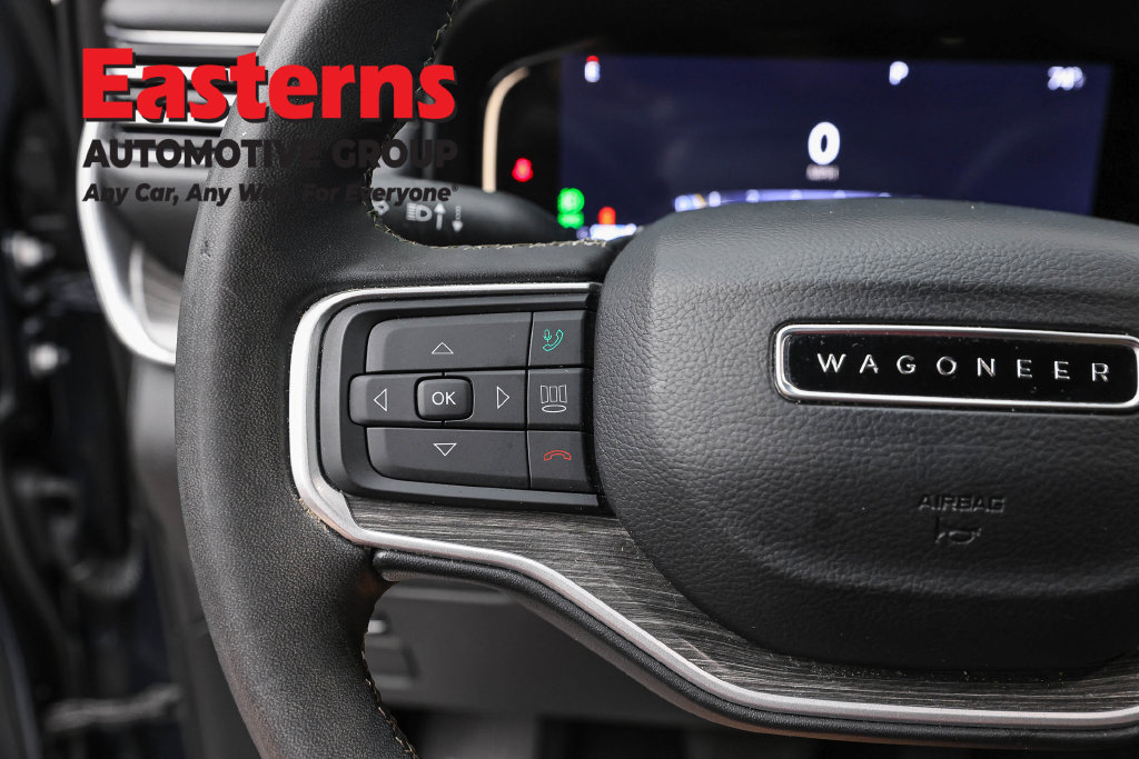 Used 2024 Jeep Wagoneer L Series II w/ Flexible Seating Group RWD image 17
