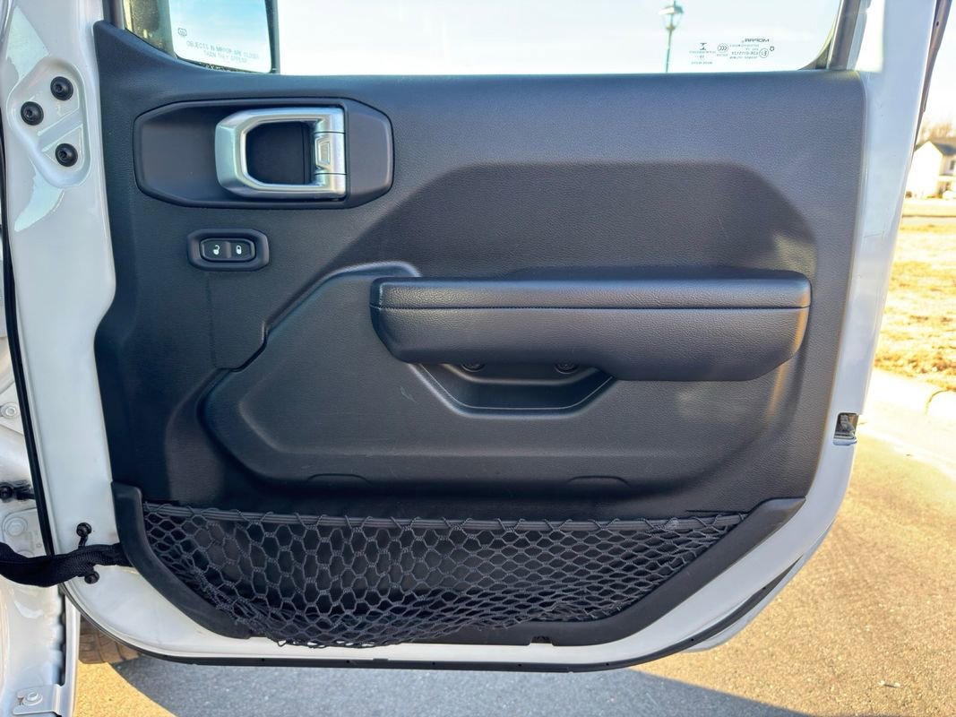 Used 2020 Jeep Gladiator Sport w/ Quick Order Package 24S image 22