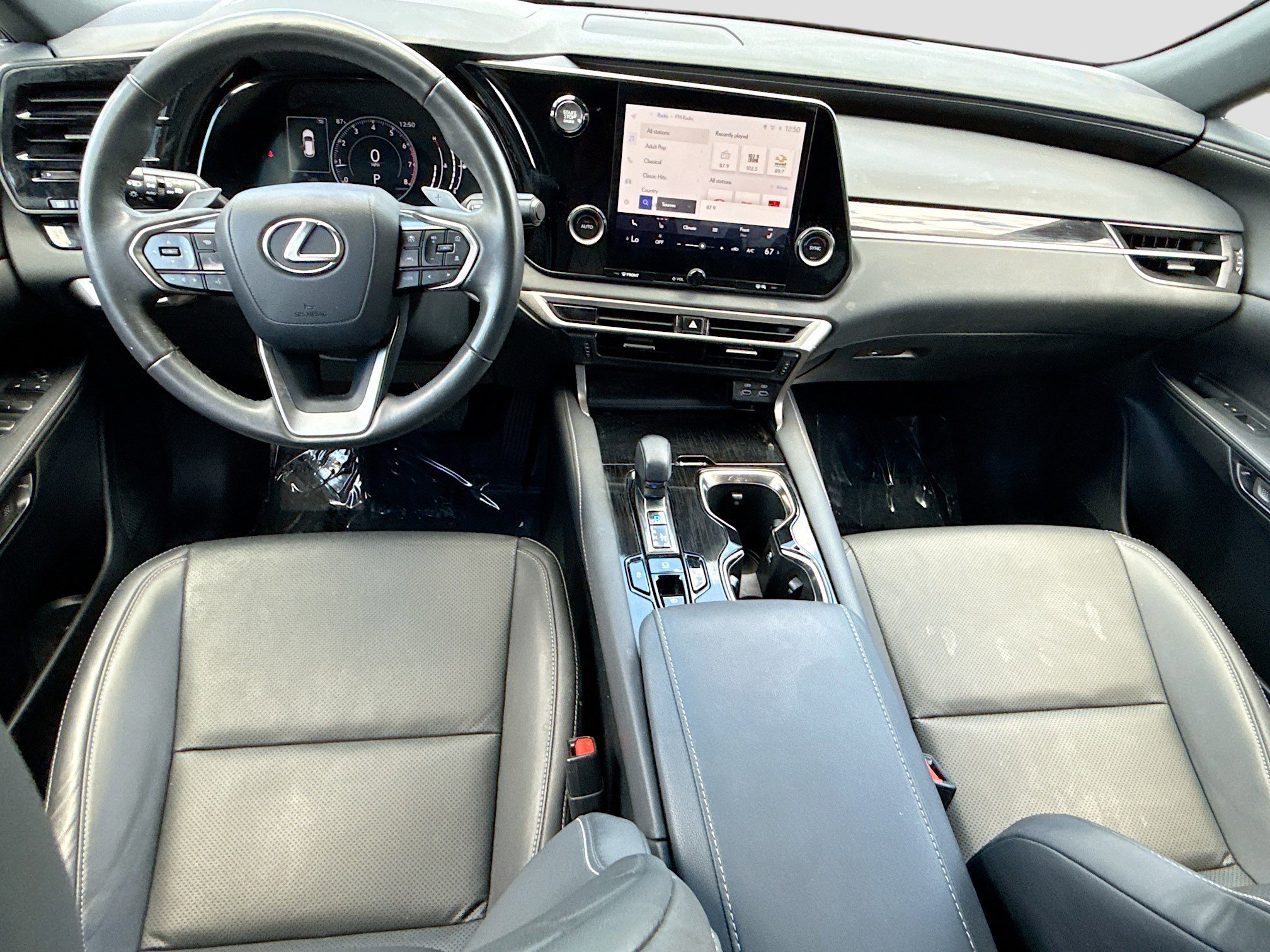 Used 2024 Lexus RX 350 FWD w/ Technology Package image 16