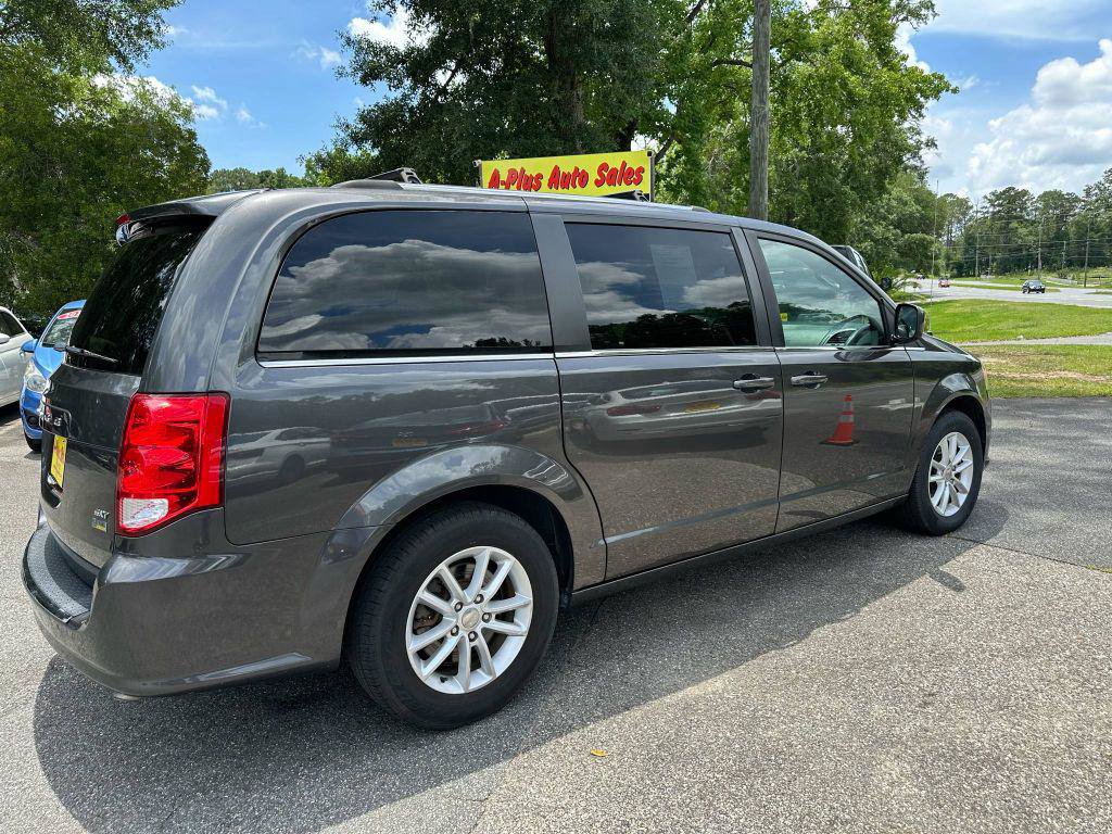 Used 2019 Dodge Grand Caravan SXT image 5