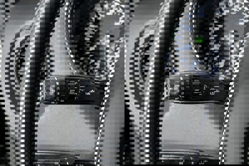 Used 2016 Mercedes-Benz Metris Passenger w/ Active Safety Plus Package image 26