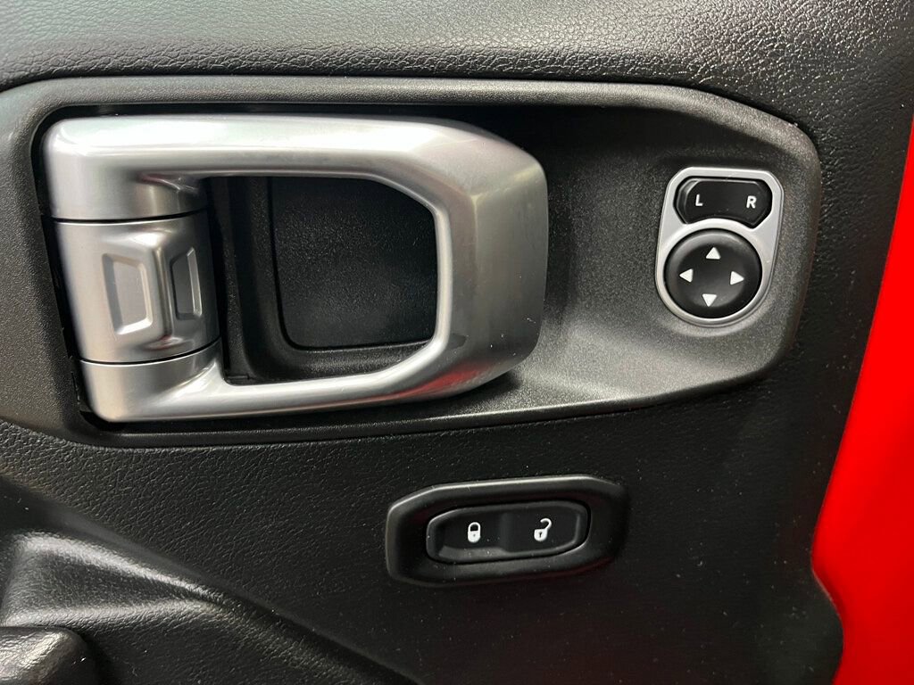 Used 2020 Jeep Gladiator Sport w/ Quick Order Package 24S image 27