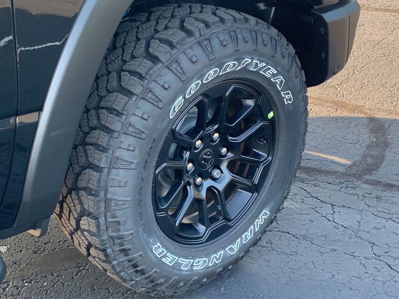 New 2026 RAM 1500 Rebel image 9