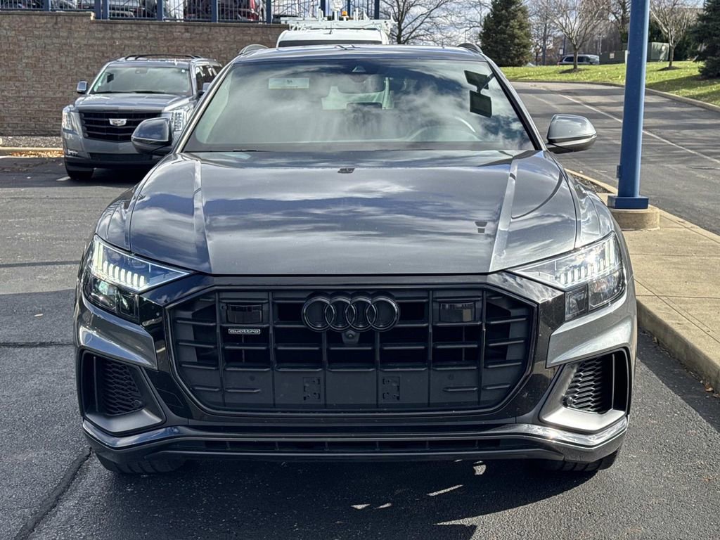 Used 2022 Audi Q8 Premium Plus image 9