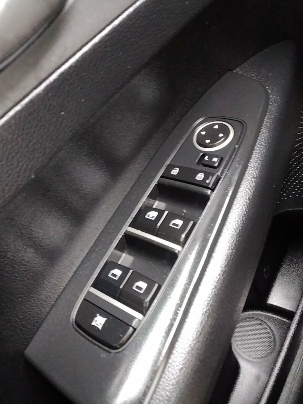 Used 2019 Kia Forte LXS image 22