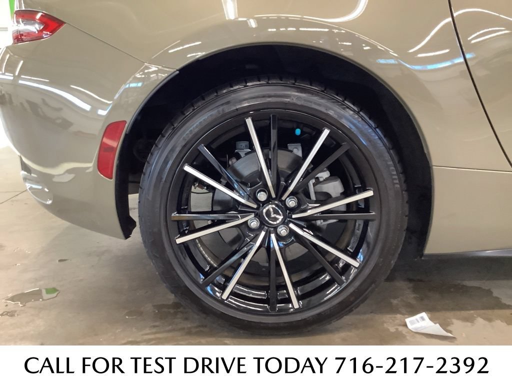 Certified 2024 MAZDA MX-5 Miata Grand Touring RWD image 23