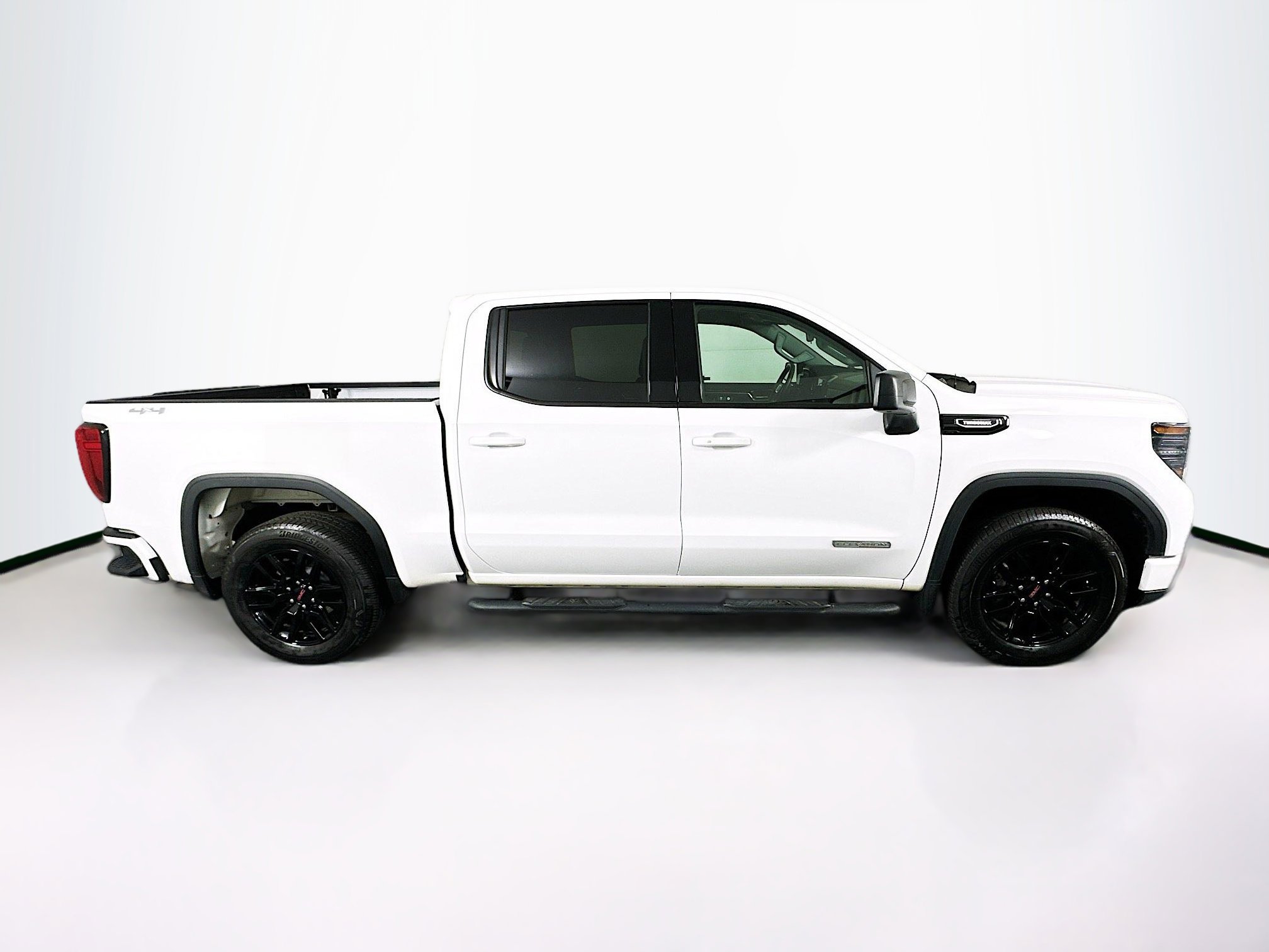 Used 2024 GMC Sierra 1500 Elevation image 10