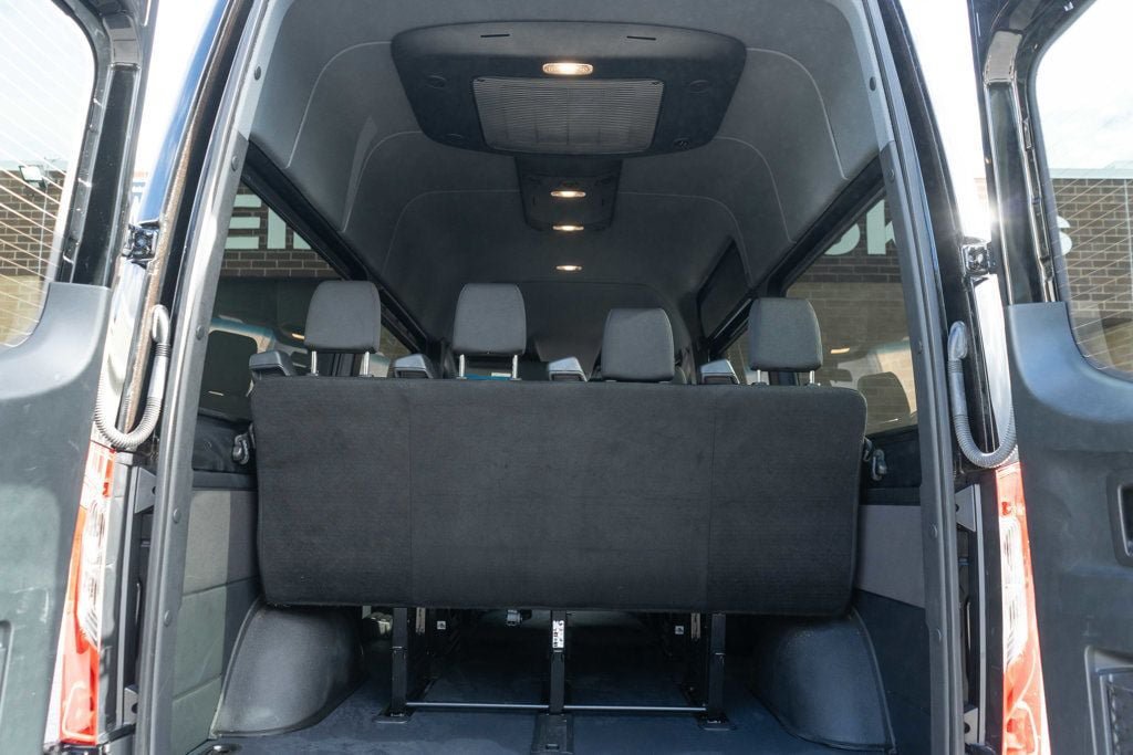Used 2024 Mercedes-Benz Sprinter 2500 image 12