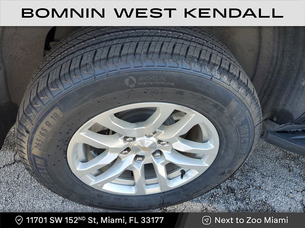 Used 2024 Chevrolet Tahoe LS image 9