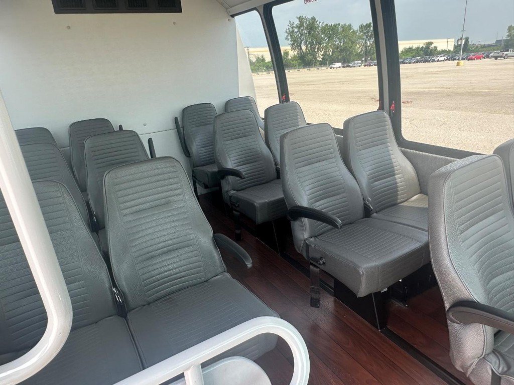 Used 2017 Ford E-450 and Econoline 450 Super Duty w/ Shuttle Bus Prep Package RWD image 14