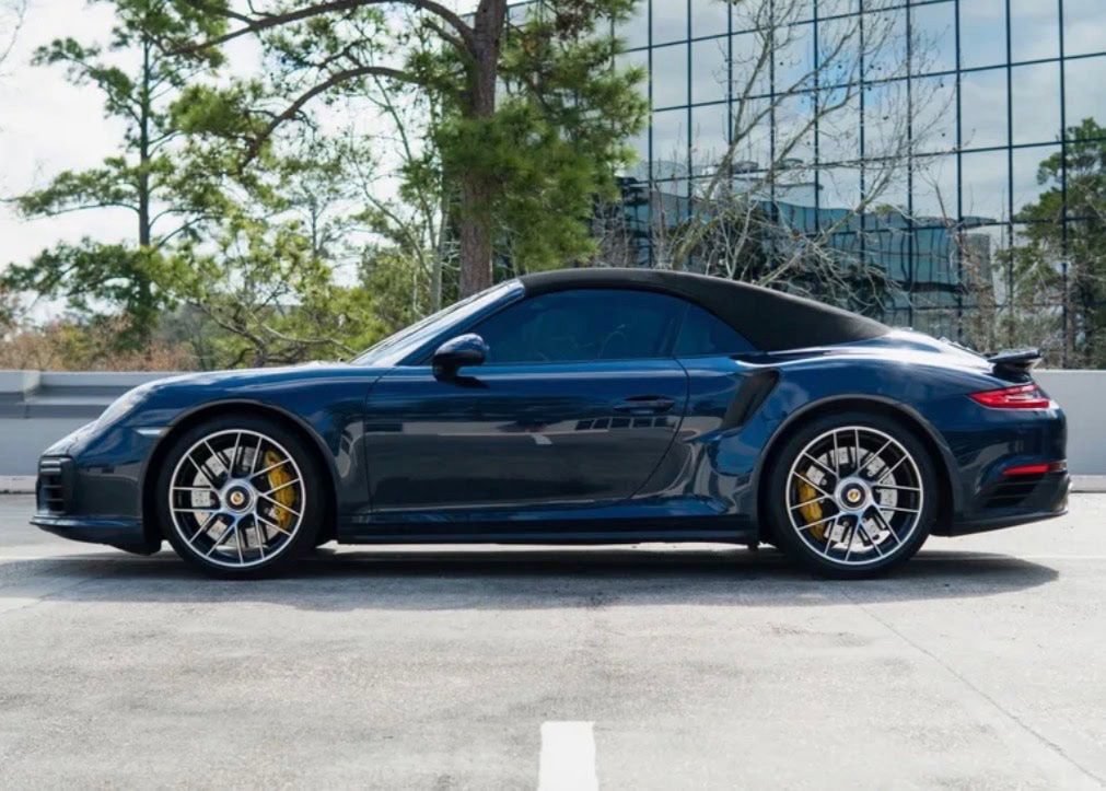 Used 2017 Porsche 911 Turbo S AWD/4WD image 2