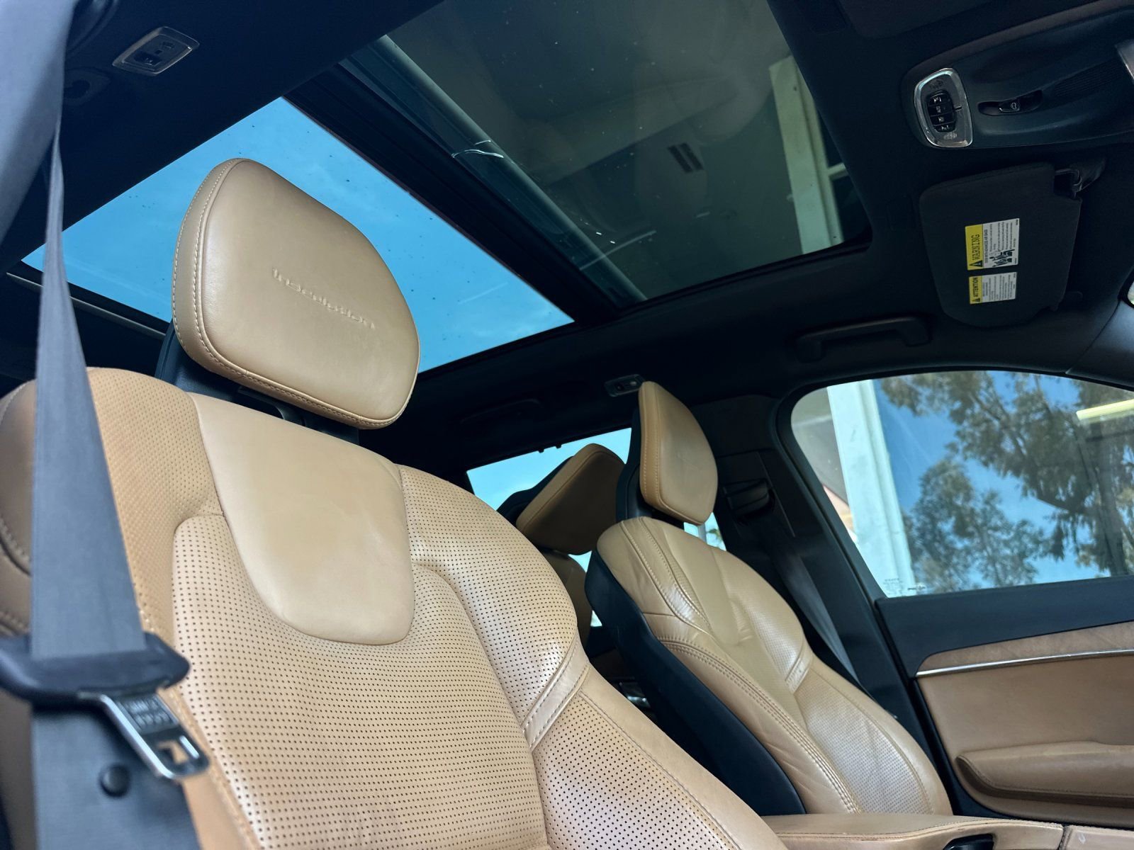 Used 2018 Volvo XC90 T6 Inscription w/ Convenience Package image 17