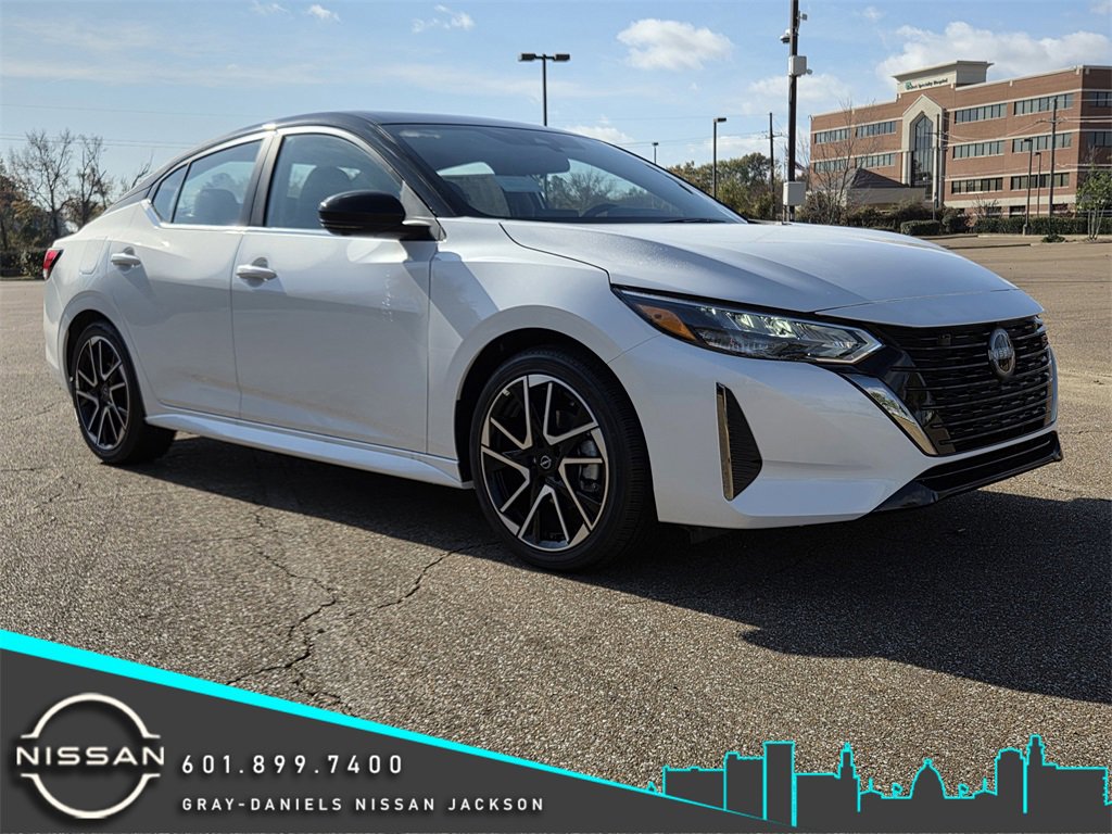 New 2025 Nissan Sentra SR w/ SR Premium Package