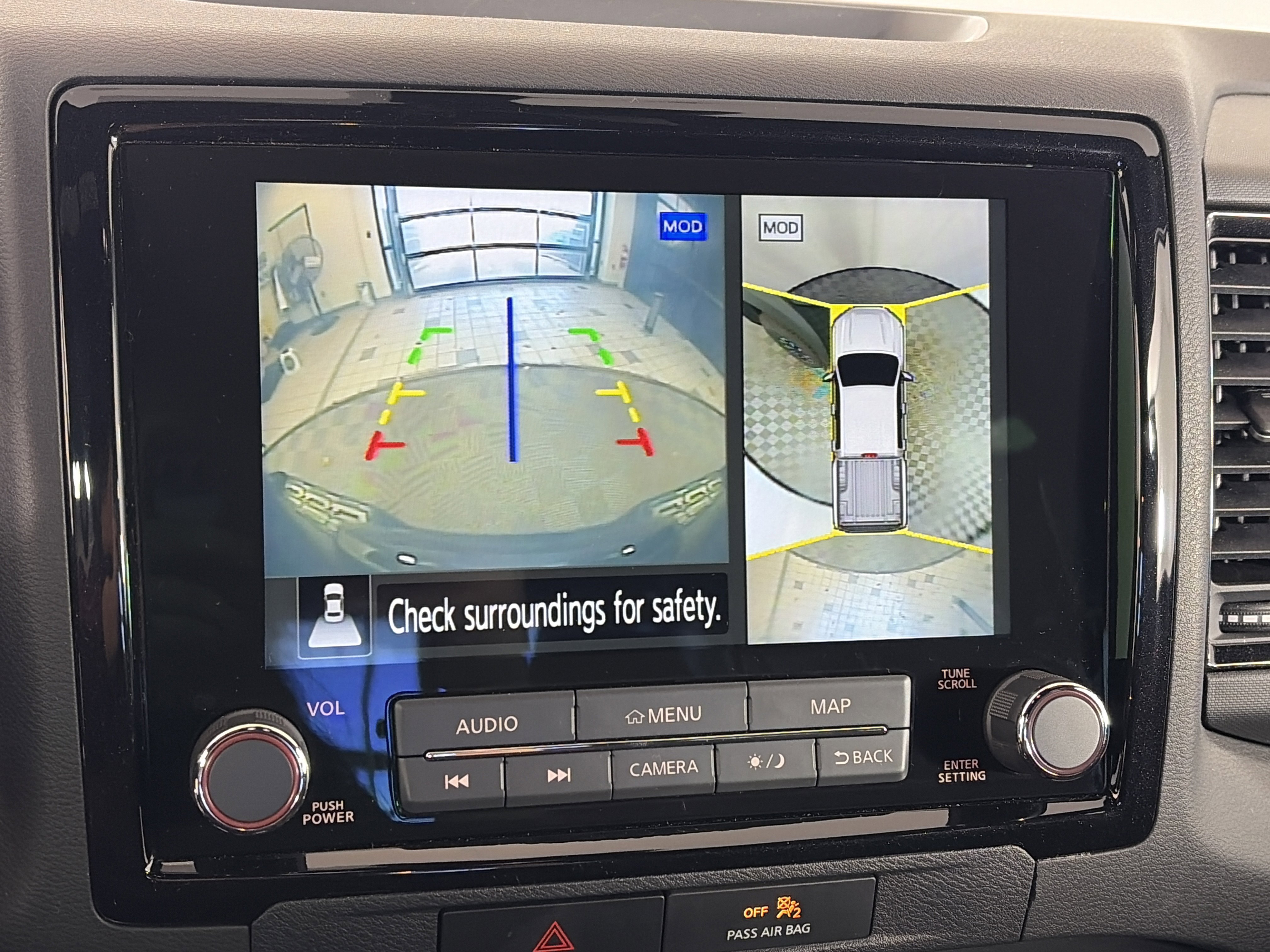 Used 2022 Nissan Frontier PRO-4X image 22