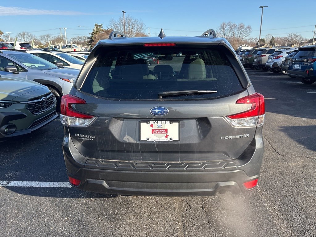 Certified 2023 Subaru Forester Premium image 4