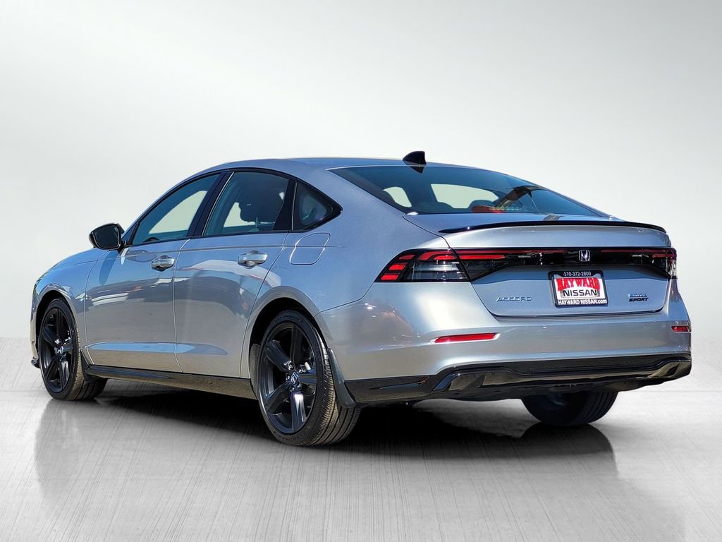 Used 2023 Honda Accord Sport image 6