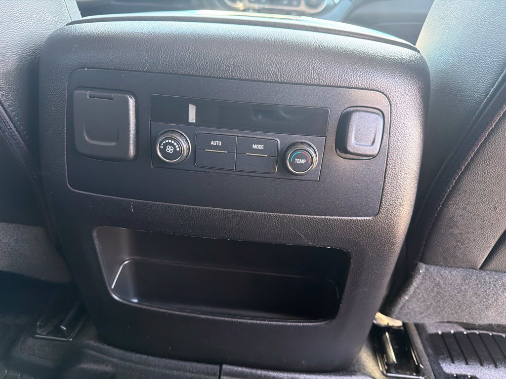 Used 2018 Chevrolet Tahoe LT AWD/4WD image 14