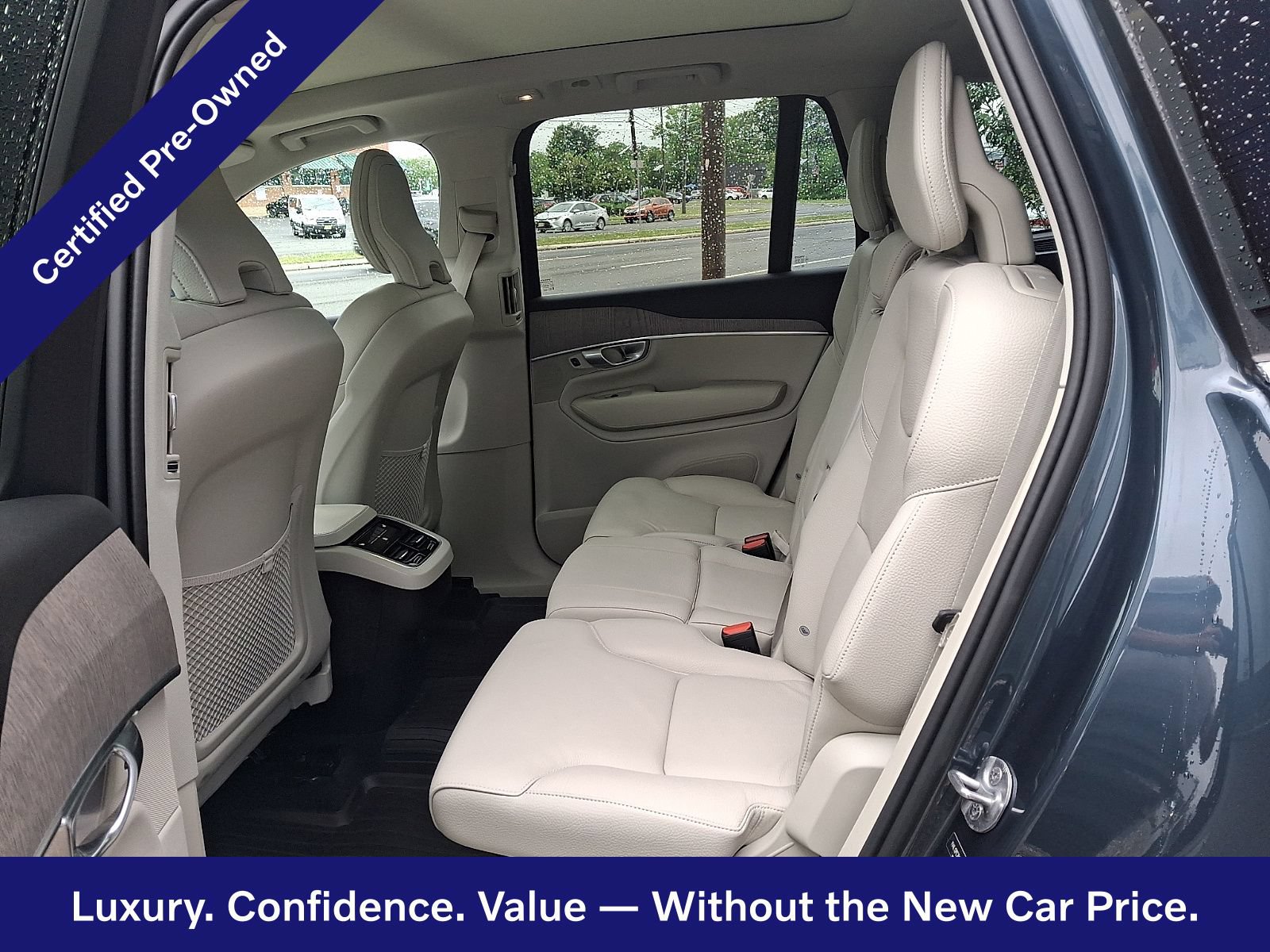 Certified 2024 Volvo XC90 B5 Plus w/ Protection Package Premier AWD/4WD image 11